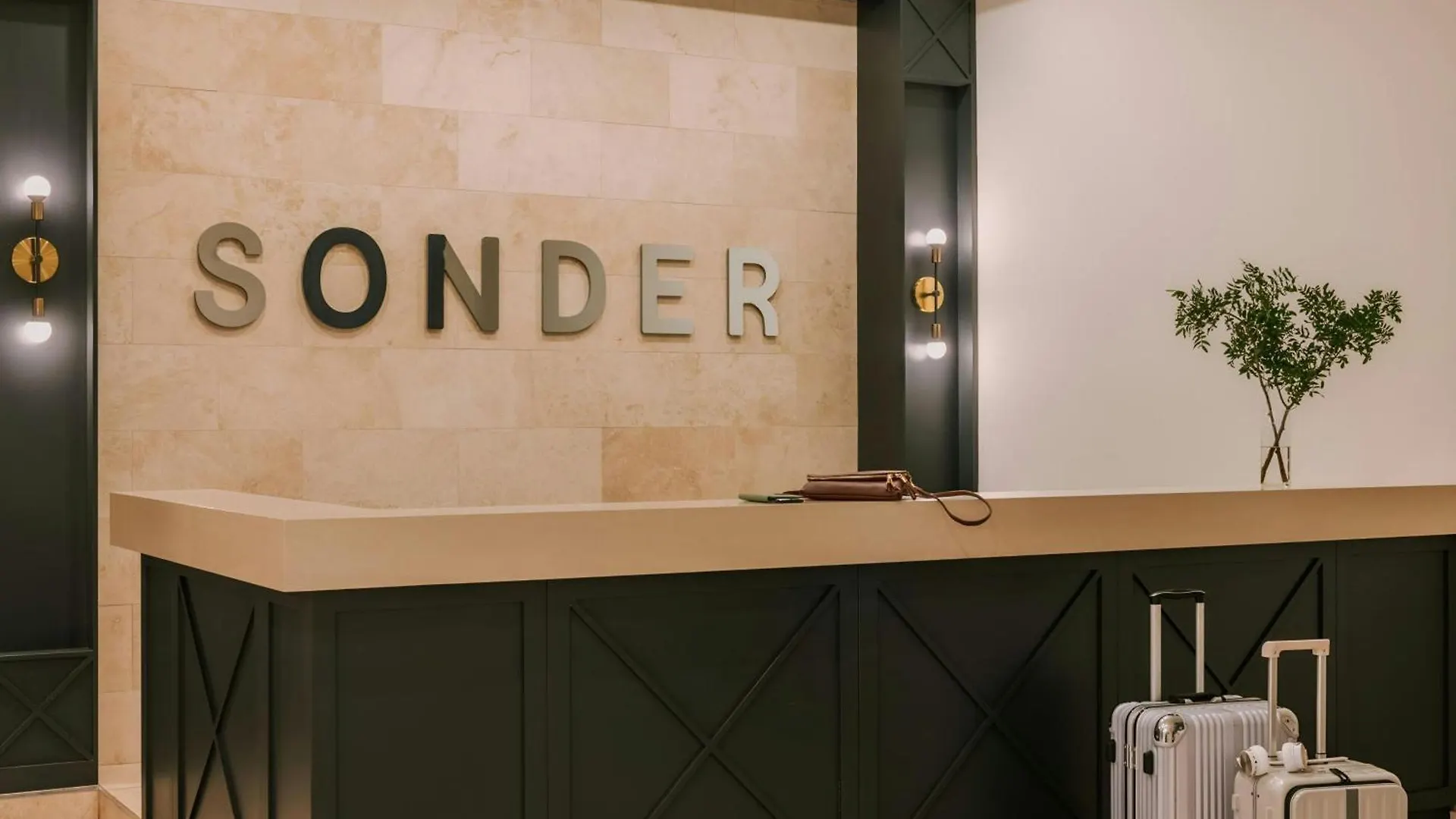 Sonder By Marriott Bonvoy Le Victoria Apartments Old Montreal Canada