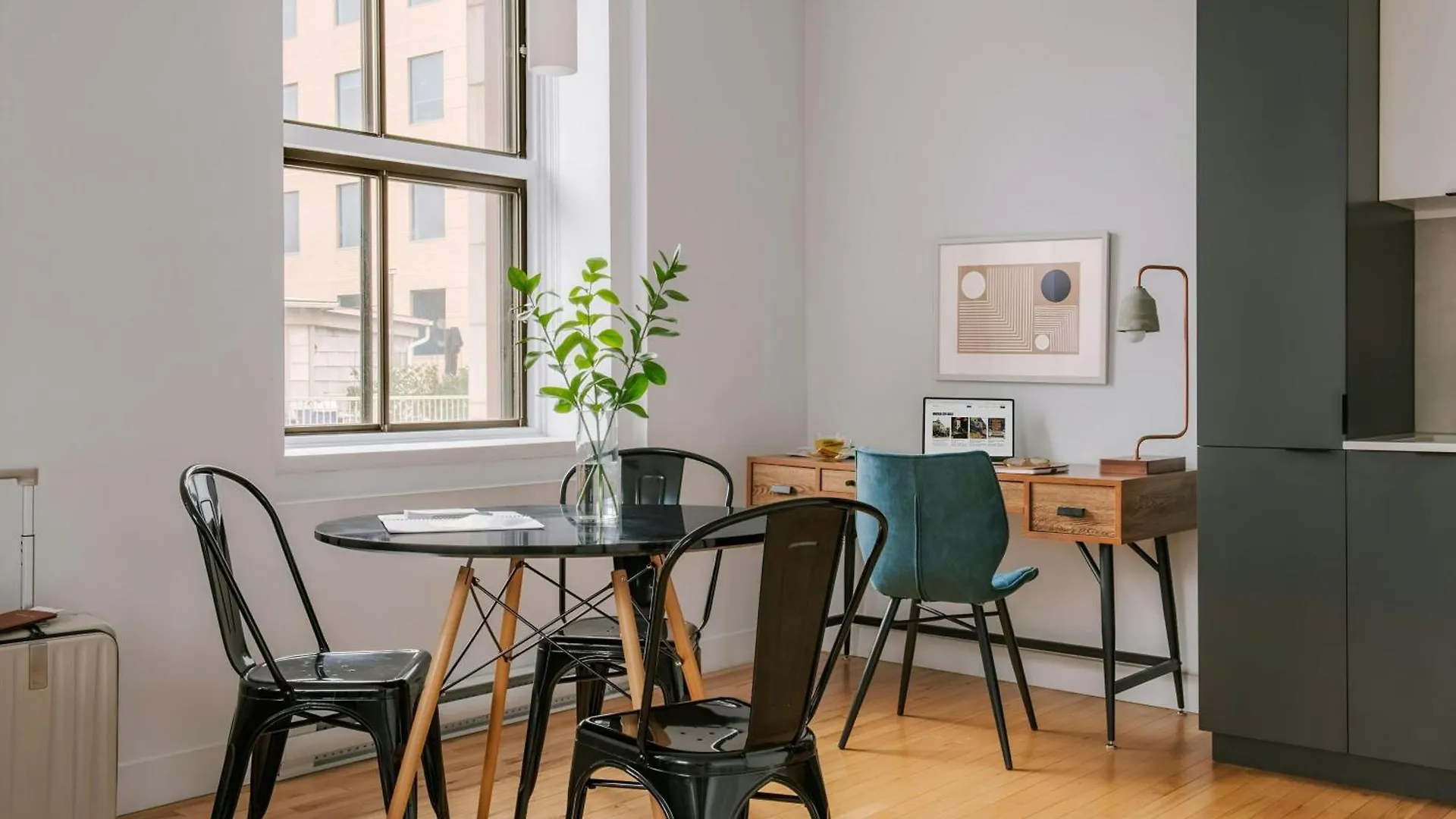 Sonder By Marriott Bonvoy Le Victoria Apartments Old Montreal Canada