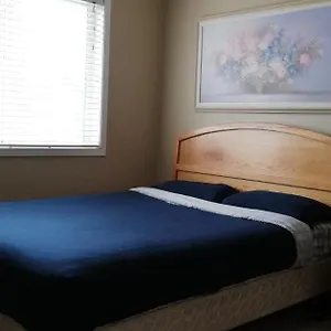 San Yin Homestay Private Bedroom With Private Washroom Canada